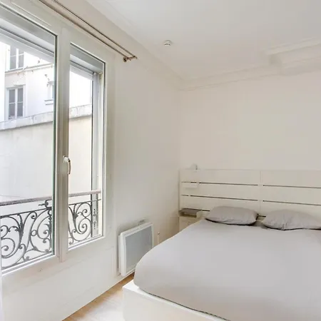 Flex Living - Whole House - Claude Bernard パリ