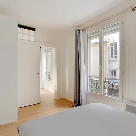 Flex Living - Whole House - Claude Bernard דירה